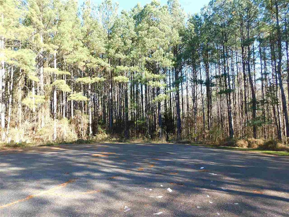 2nd image of 17 Courtney Dr Lot 17