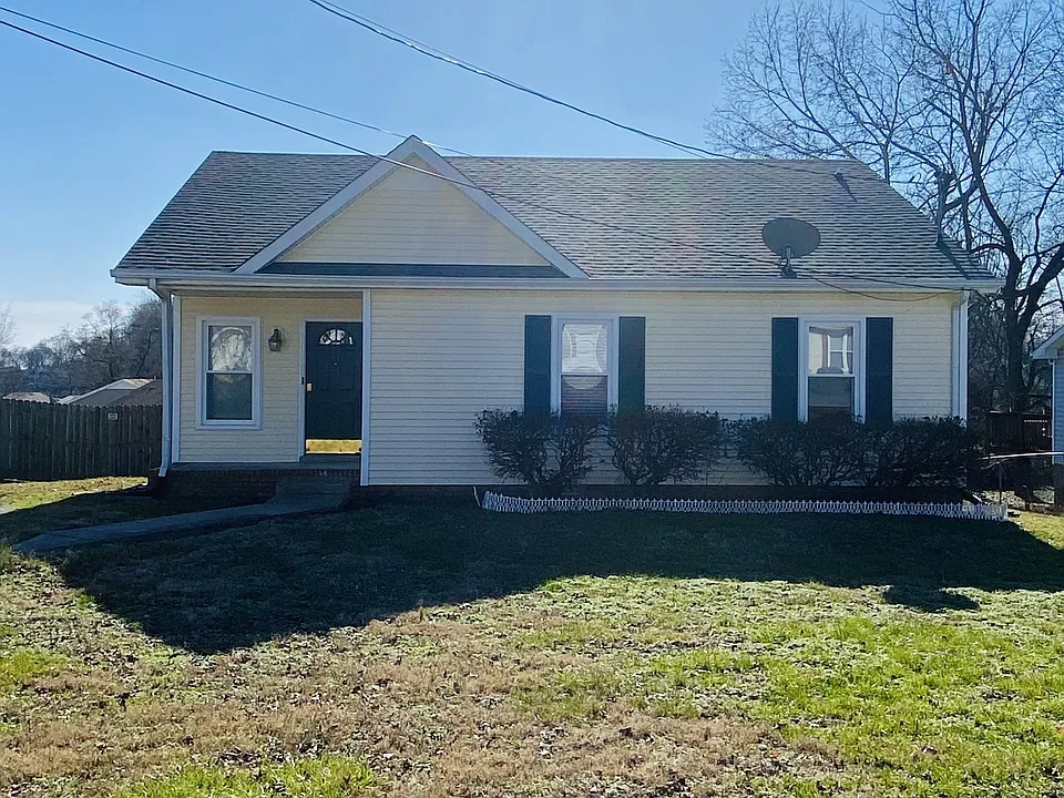 910 Princeton Dr