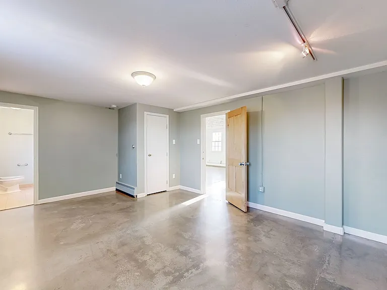 1301 W Dakota Ave #4 — Photo 16