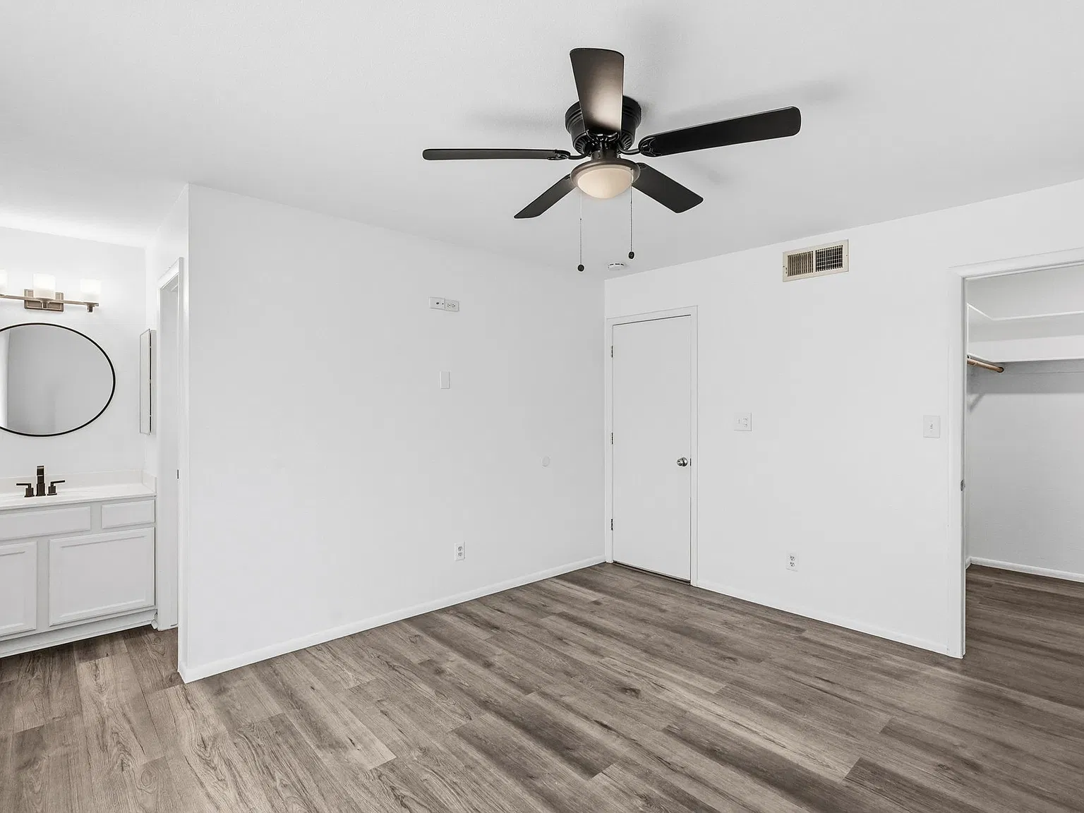 1660 West Village Way - 1 — Photo 3