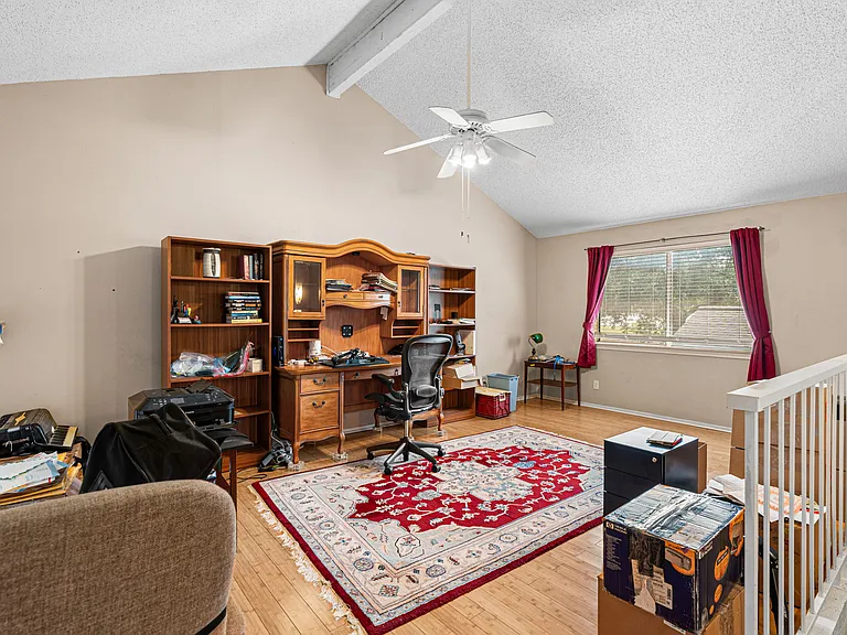 8301 Greenslope Dr — Photo 16
