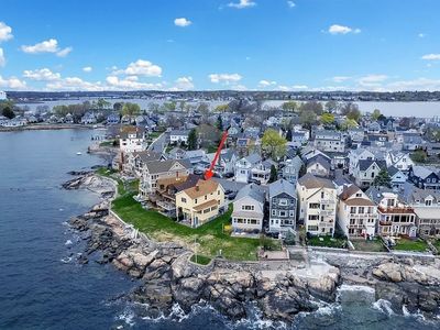 92 Bay View Ave, Salem, MA, 01970