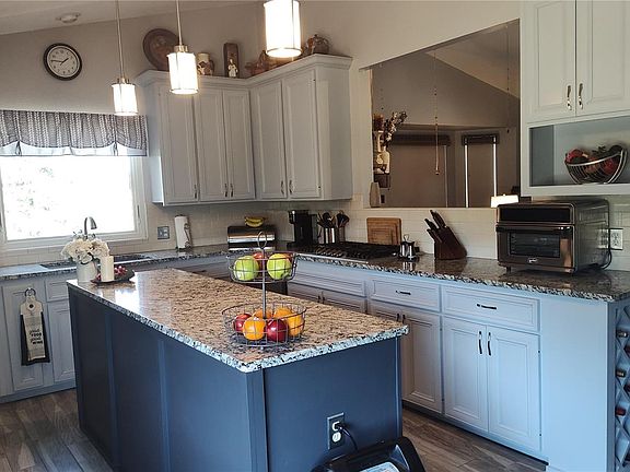 4th image of 36905 Browning Court