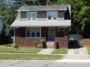 1100 Clinton Ave, Saint Clair, MI 48079