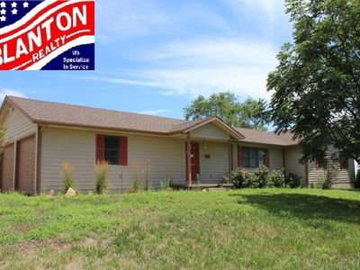 4305 Christi Ln, Saint George, KS, 66535
