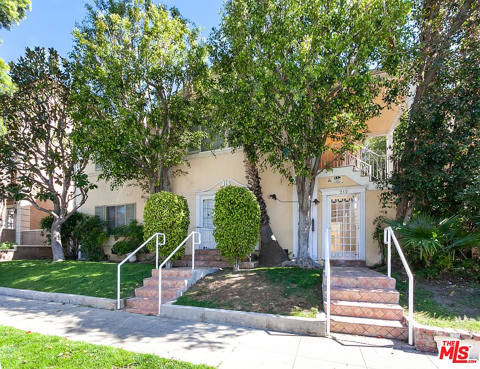1st image of 212 S Lasky Dr APT 2