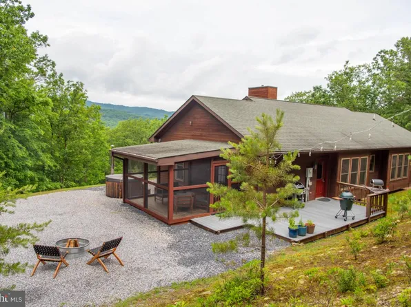 459 Kodiak Ct, Baker, WV 26801
