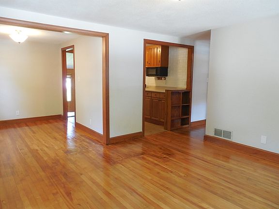 5th image of 1701 Trapelo Rd #1