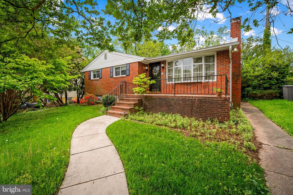 5303 Dew Garth, Baltimore, MD 21206