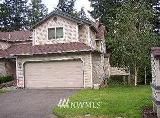3017 17th Avenue Ct NW UNIT D, Gig Harbor, WA 98335