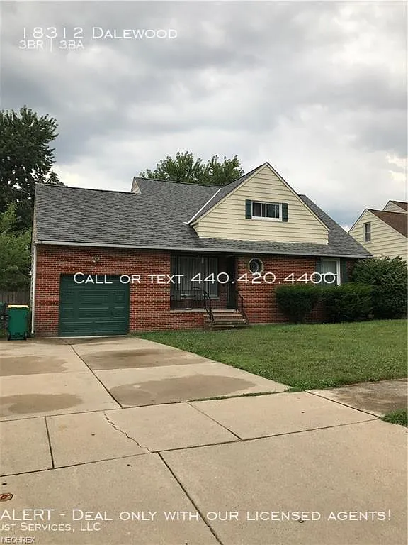 18312 Dalewood Ave photo 1