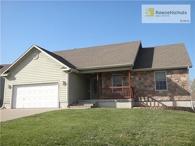 1st image of 2221 Valley View Dr