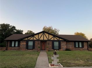8509 Valley Crest Dr, Woodway, TX 76712