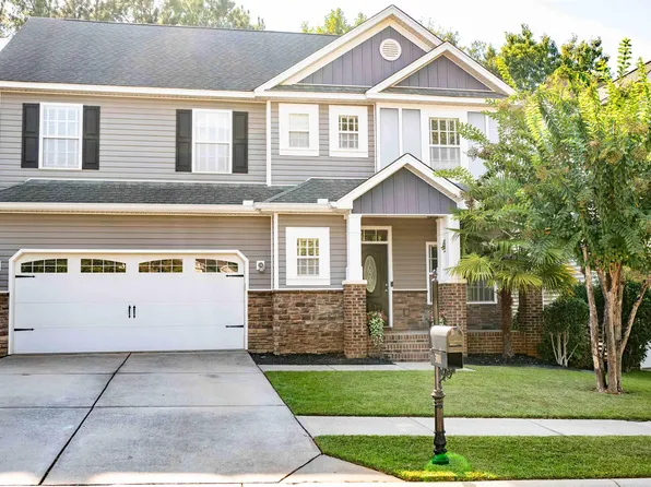 301 Chamfort Dr, Lexington, SC 29072