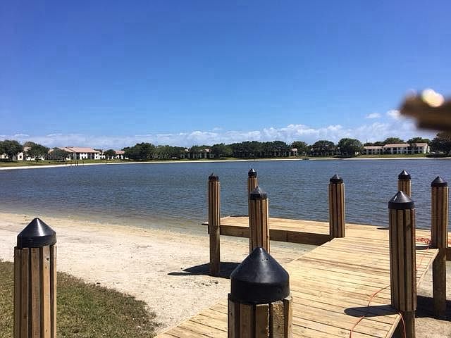 22 acres natural lake