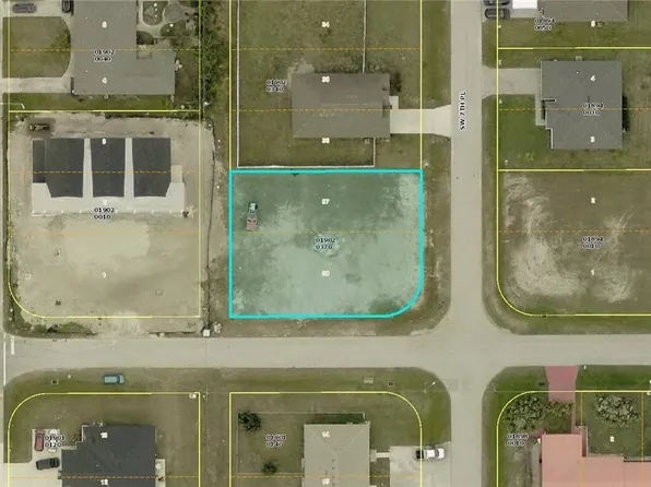 3016 SW 7th Pl, Cape Coral, FL 33914