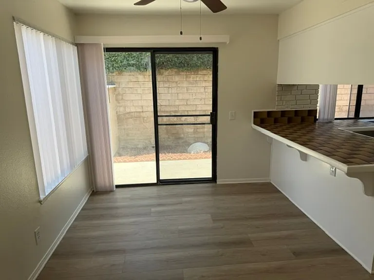2324 Raintree Dr — Photo 7