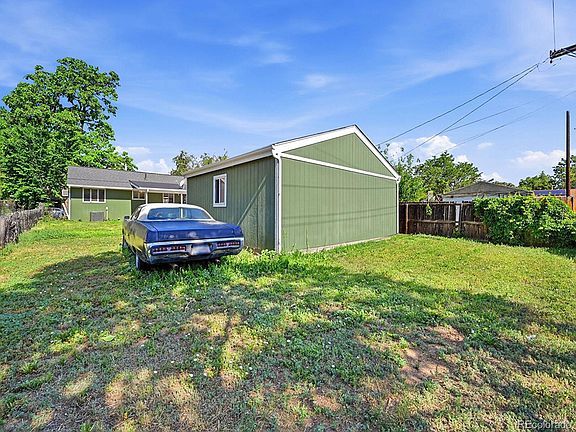 3rd image of 6460 Glencoe Street