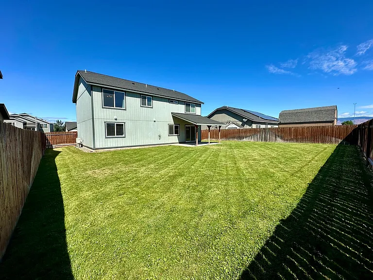 2706 N Susie Ct — Photo 36