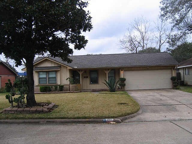 1st image of 5811 Chinaberry Dr