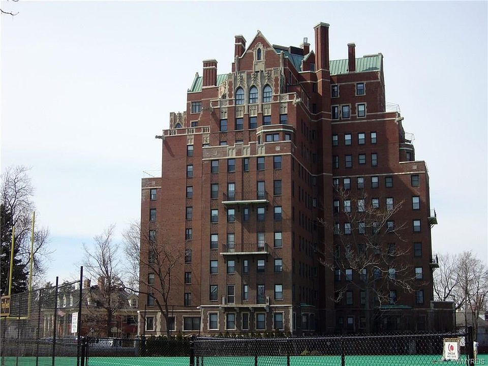 1st image of 800 W Ferry St APT 6B