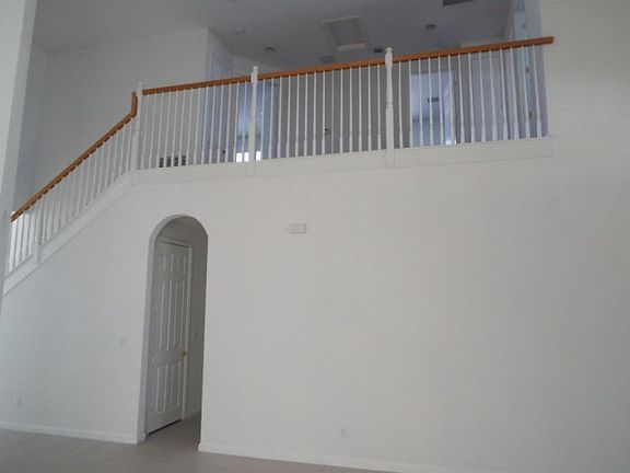 4th image of 2936 SW Chatham Ln