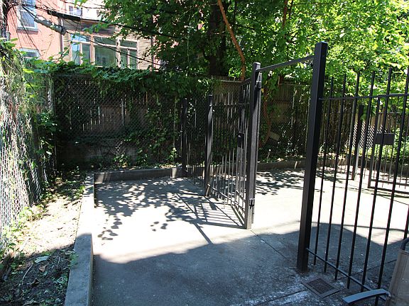3rd image of 93 Bergen St #1A