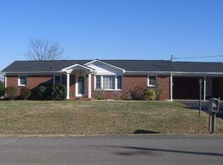 204 Chapel Dr, McMinnville, TN 37110