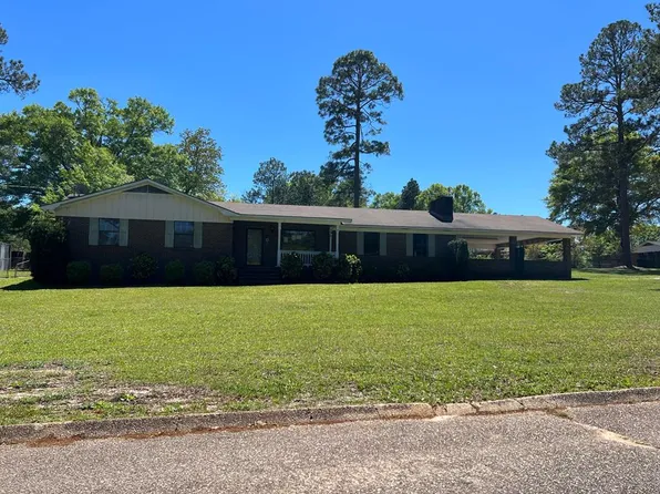 204 Astor Dr, Andalusia, AL 36420