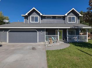 4612 W Grand Ronde Ave, Kennewick, WA 99336