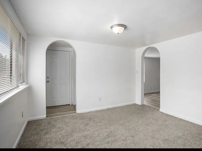 2239 Jarman St #A — Photo 11