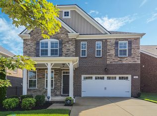 5060 Sunflower Ln, Hermitage, TN 37076