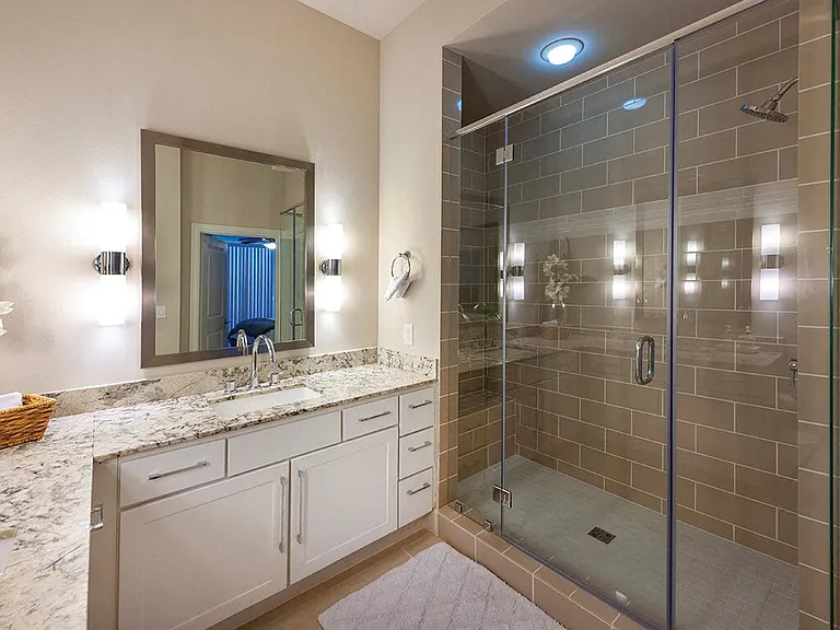 Ascent at CityCentre Apartments — Photo 24