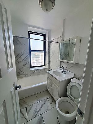 3rd image of 513 E 138th St #506