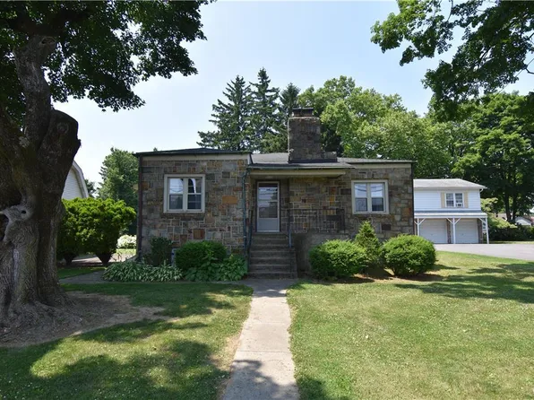 1916 Sullivan Trl, Easton, PA 18040