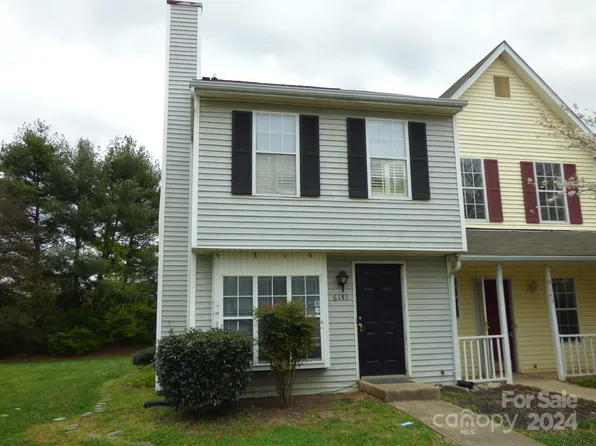 6141 Windsor Gate Ln, Charlotte, NC 28215