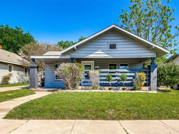 3109 Meadowbrook Dr, Fort Worth, TX 76103