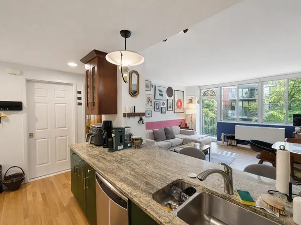 556 State Street image 1 of 21