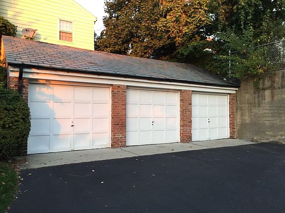 3rd image of 4605 241st St