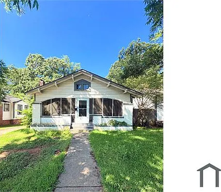 3 bed, $1,250 — Photo 2