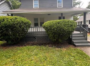 1186 Pondview Ave, Akron, OH 44305