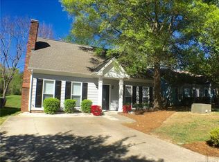 4706 Topsail Ct, Charlotte, NC 28212