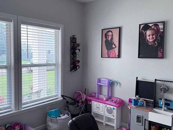 3rd image of 1721 N Kaleigh Ln