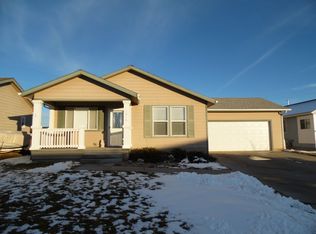 1616 Pathfinder Cir, Gillette, WY 82716