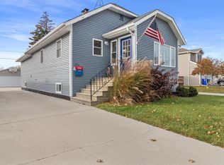 2716 23rd Ave, Kenosha, WI 53140