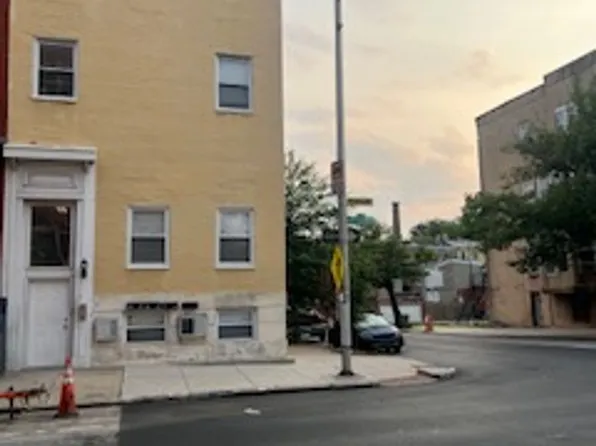 1328 McCulloh St