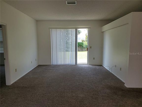 3rd image of 1616 Sand Hollow Ln