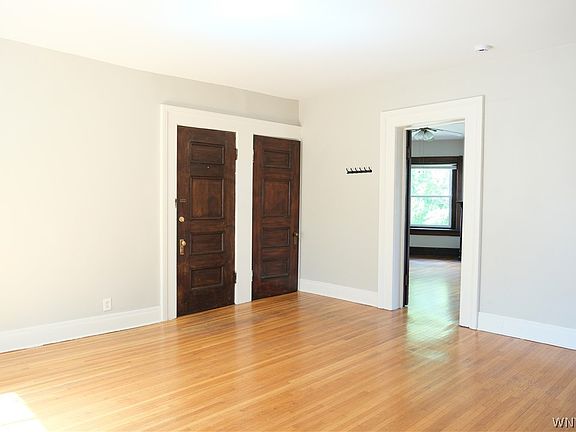 4th image of 88 W Utica St #1