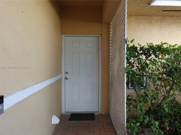 11262 SW 74th St #0, Miami, FL 33173