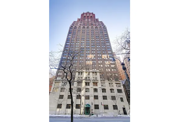 Rented by City Connections Realty | media 12